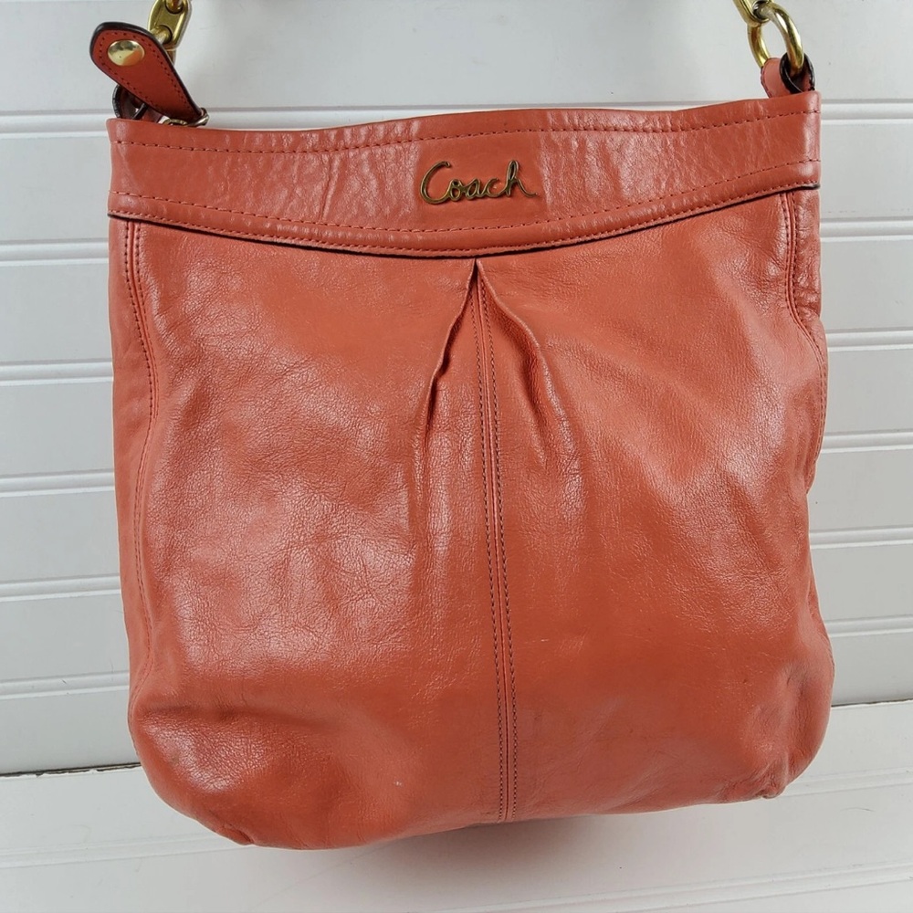Coach Leather Pleated Shoulder Handbag Purse Coral - Picture 3 of 8